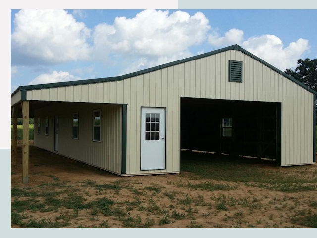 Строительство конюшен в Рассказово